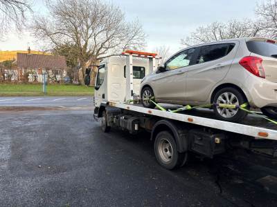 24/7 Emergency Vehicle Recovery